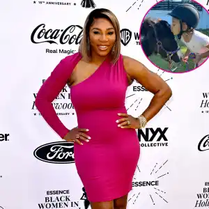 Promo Serena Williams Daughter Olympia Adorably Smooch Pony