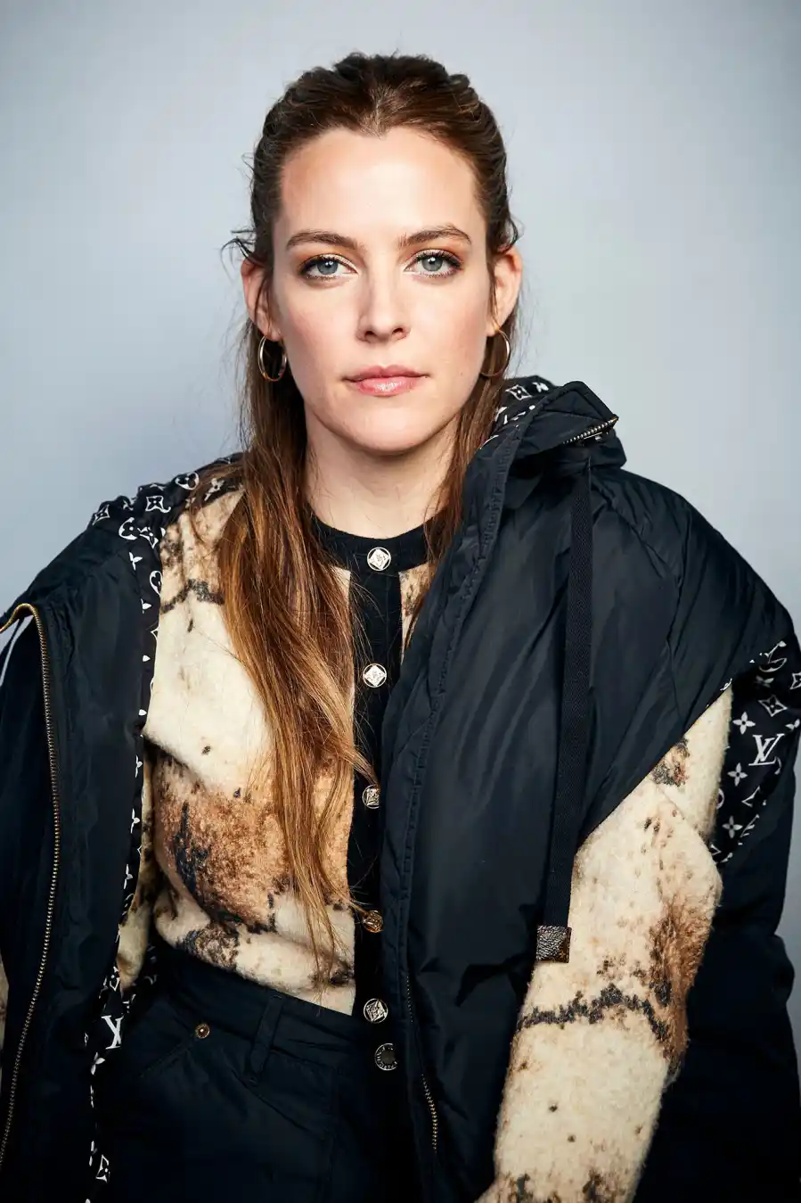 Riley Keough Daisy Jones & The Six Cast Dating History