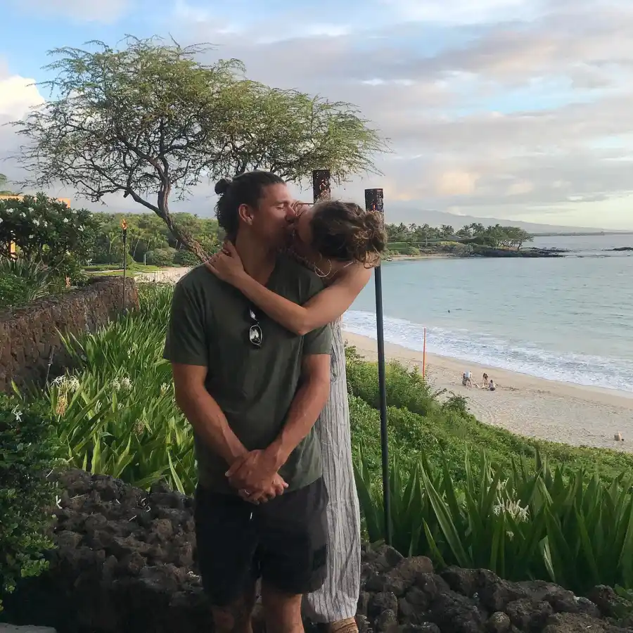 Riley Keough and Husband Ben Smith Petersen- A Timeline of Their Relationship - 092