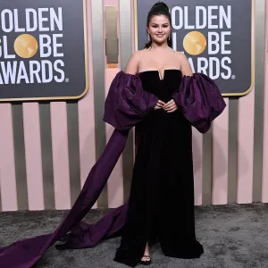 Selena Gomez Is All Smiles at the 2023 Golden Globes, Brings Little Sister Gracie