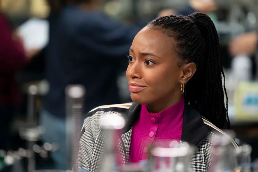 Sex Lives of College Girls’ Cast's Quotes About the Show's Steamiest Scenes