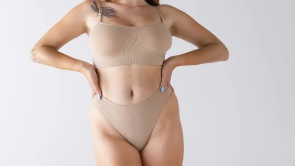 Shapewear-Stock-Photo
