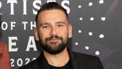 Dan + Shay's Shay Mooney Shows Off 50-Lb Weight Transformation: Pics