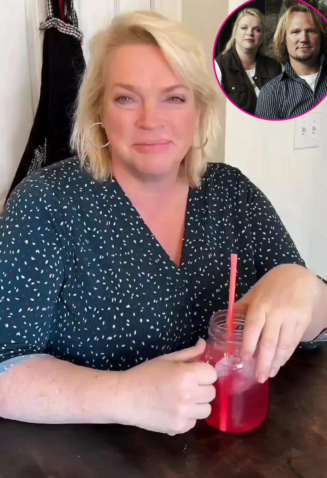 Sister Wives' Janelle Admits She’s ‘Not Waiting’ for Kody to Come Back Post-Separation- I’ve ‘Mourned That Part of Our Life’ - 822