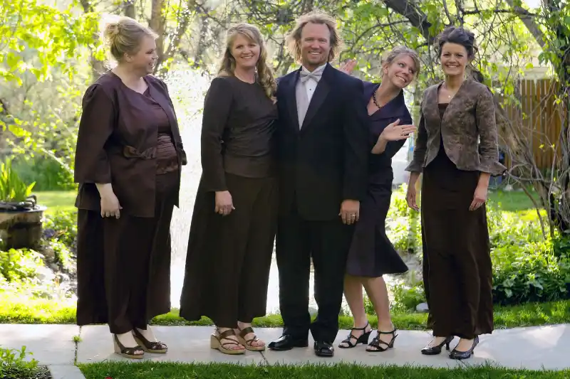 Sister Wives Meri Brown Hints Not for Everyone'After Kody Brown Split 3