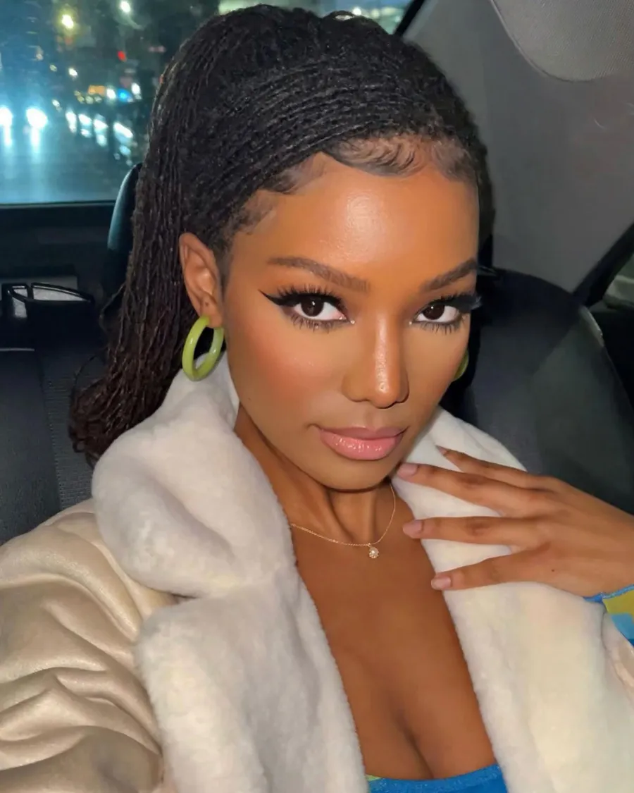 Who Is 'Bachelor' Season 27's Brianna Thorbourne? 5 Things to Know About America's 1st Impression Rose Winner green hoops