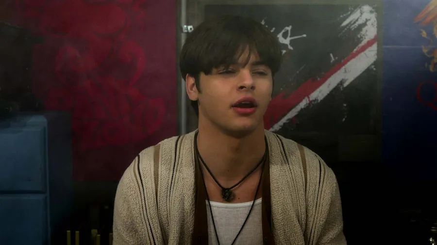 5 Things to Know About Mace Coronel Who Plays Kelso and Jackie's Son on ‘That 90s Show’