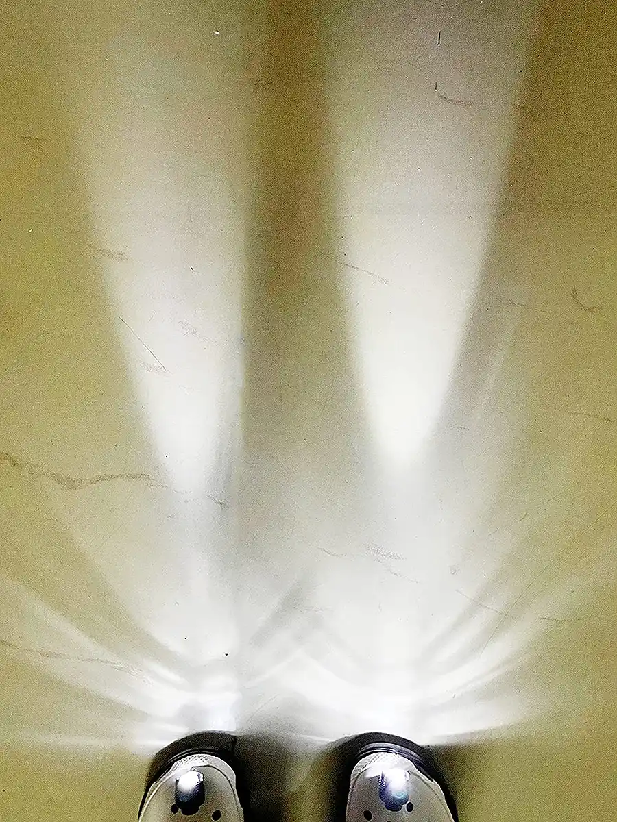 amazon-crocs-headlights-show