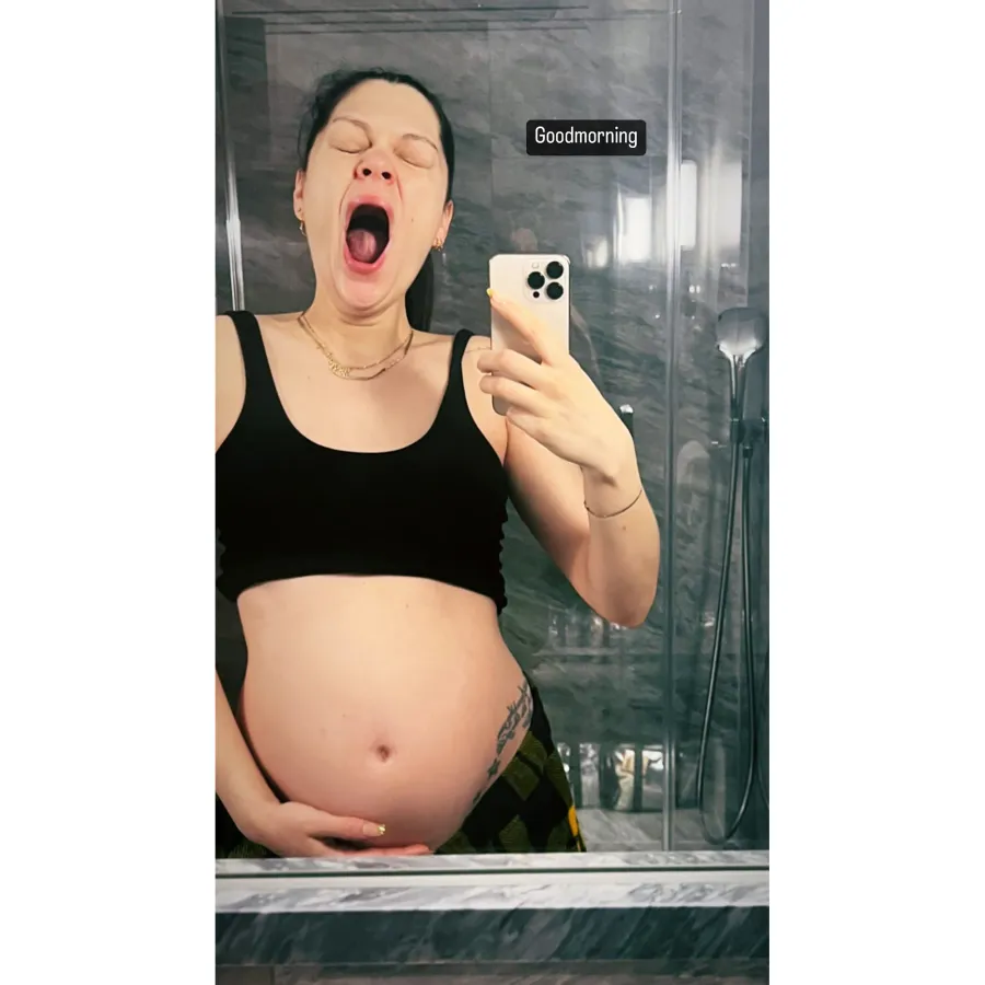 Morning Bump! See Jessie J’s Pregnancy Progress Before Welcoming 1st Child