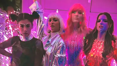 New Year’s Eve Is Aca-Awesome! See ‘Pitch Perfect’ Cast’s Sweet Reunions