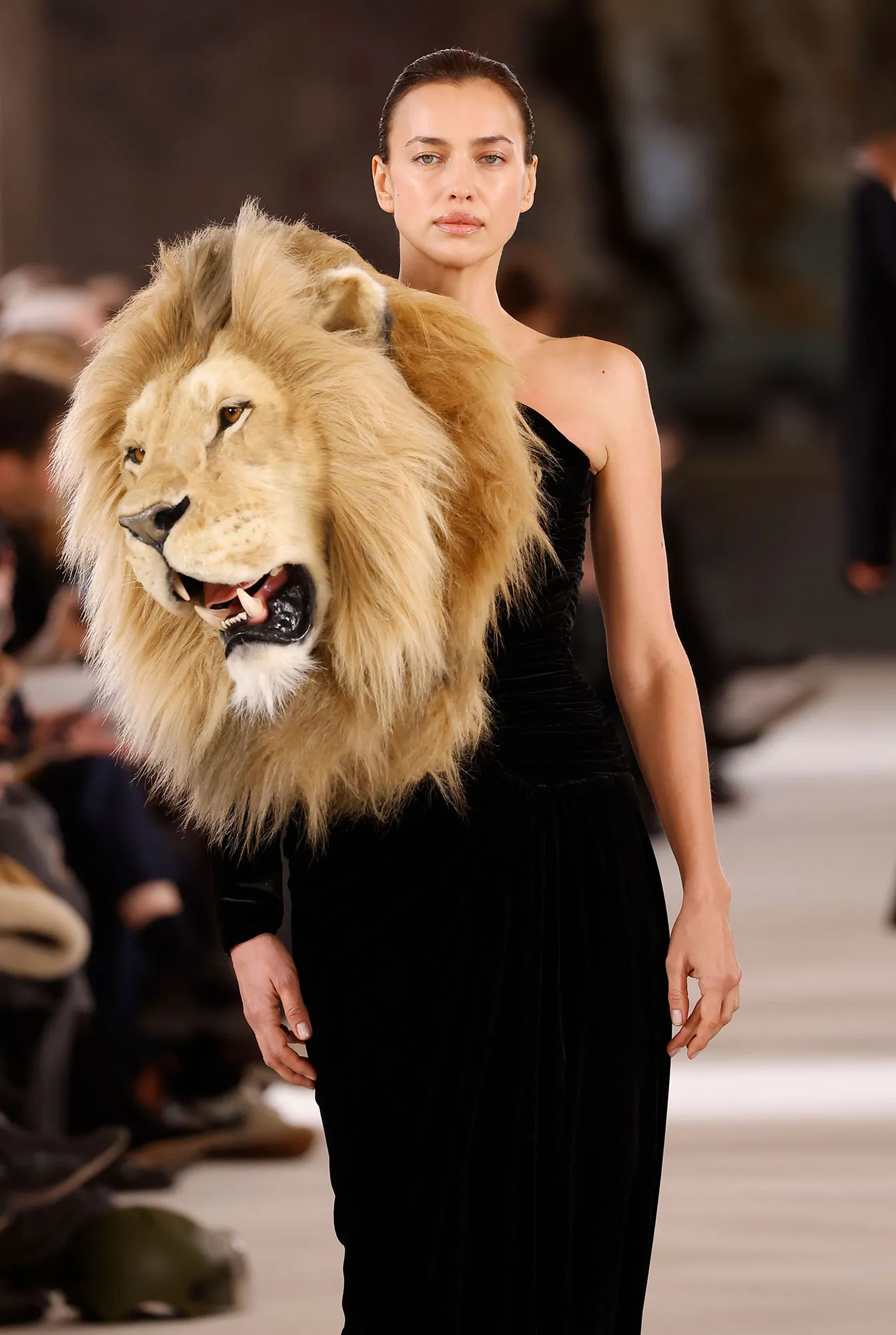 rina Shayk Defends Schiaparelli Lion Dress After Kylie Jenner Gets Backlash runway look
