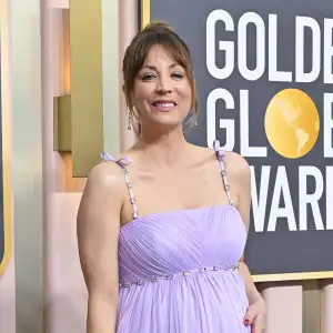 Pregnant Kaley Cuoco Debuts Brunette Hair Transformation at the Golden Globes 80th Annual Golden Globe Awards, Roaming Arrivals, Beverly Hilton, Los Angeles, USA - 10 Jan 2023