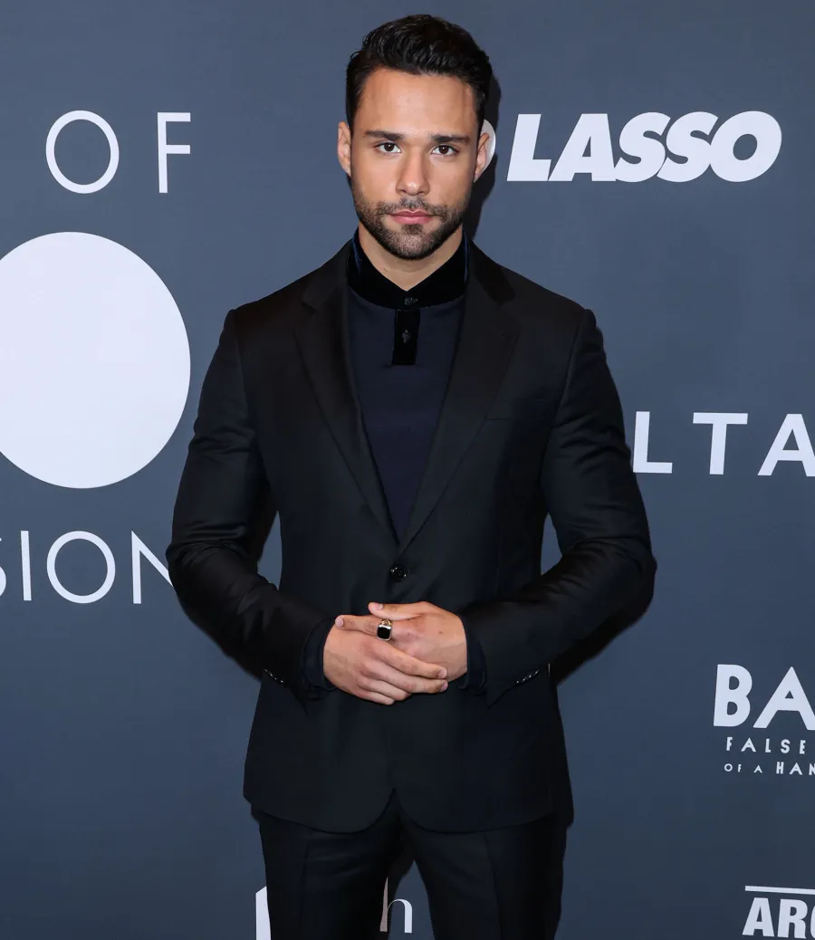 ‘9-1-1: Lone Star’ Cast’s Dating History Raphael L Silva