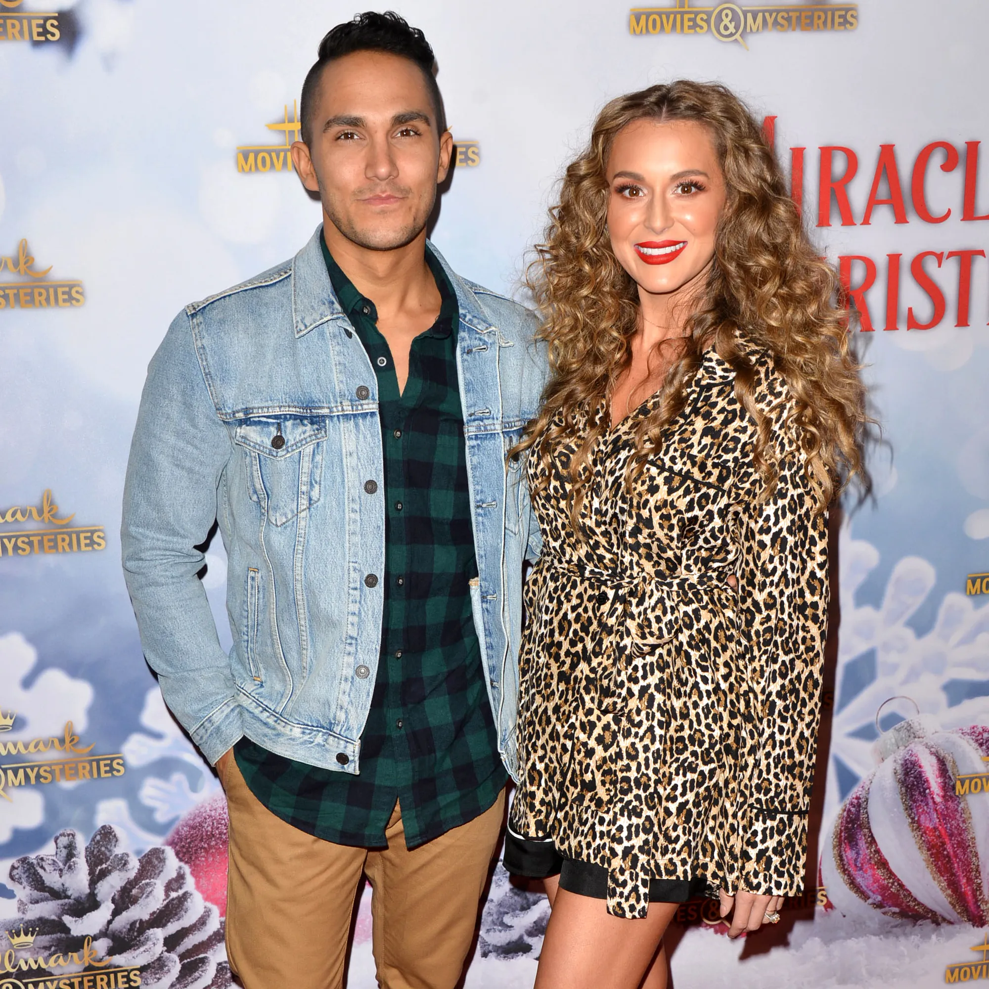 Alexa PenaVega Admits Her ‘Favorite’ Proposal Idea Is Something Husband Carlos PenaVega Wasn’t Able to Pull Off: He ‘Chickened Out’