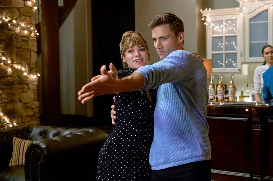 A Guide (and Unofficial Ranking) to All of Andrew Walker’s Hallmark Movies