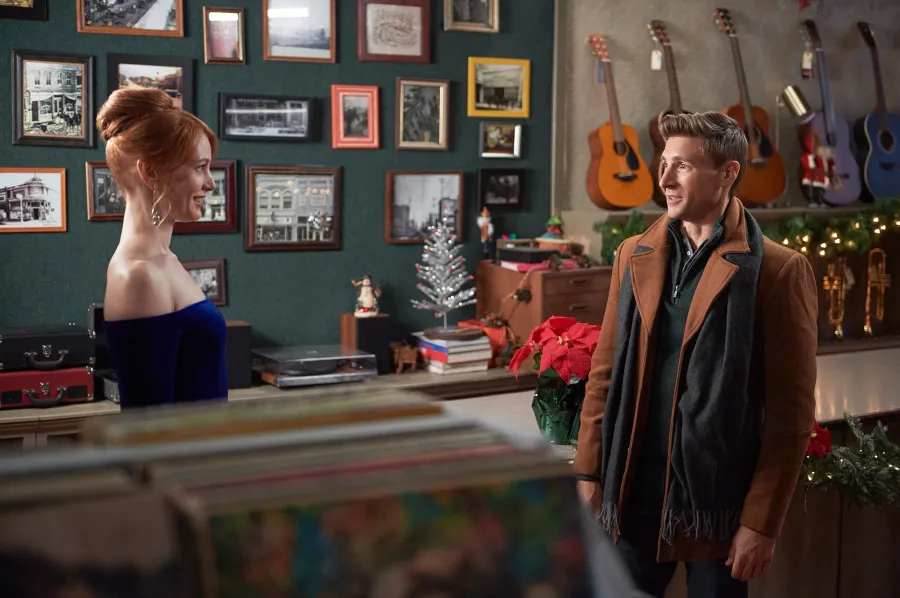 A Guide (and Unofficial Ranking) to All of Andrew Walker’s Hallmark Movies