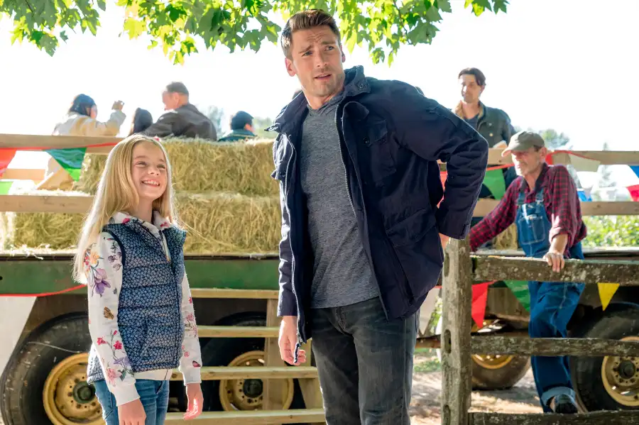 A Guide (and Unofficial Ranking) to All of Andrew Walker’s Hallmark Movies