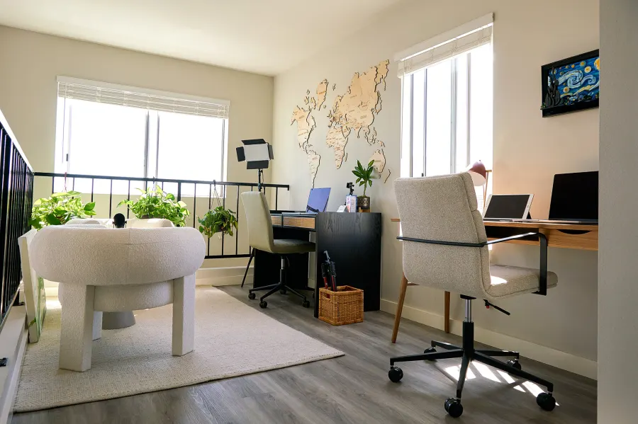 Big Brother's Derek and Claire Give Apartment Tour - 714