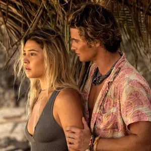 Breaking Down 'Outer Banks' Couple John B and Sarah's Season 3 Split — Including Her Hookup With Topper