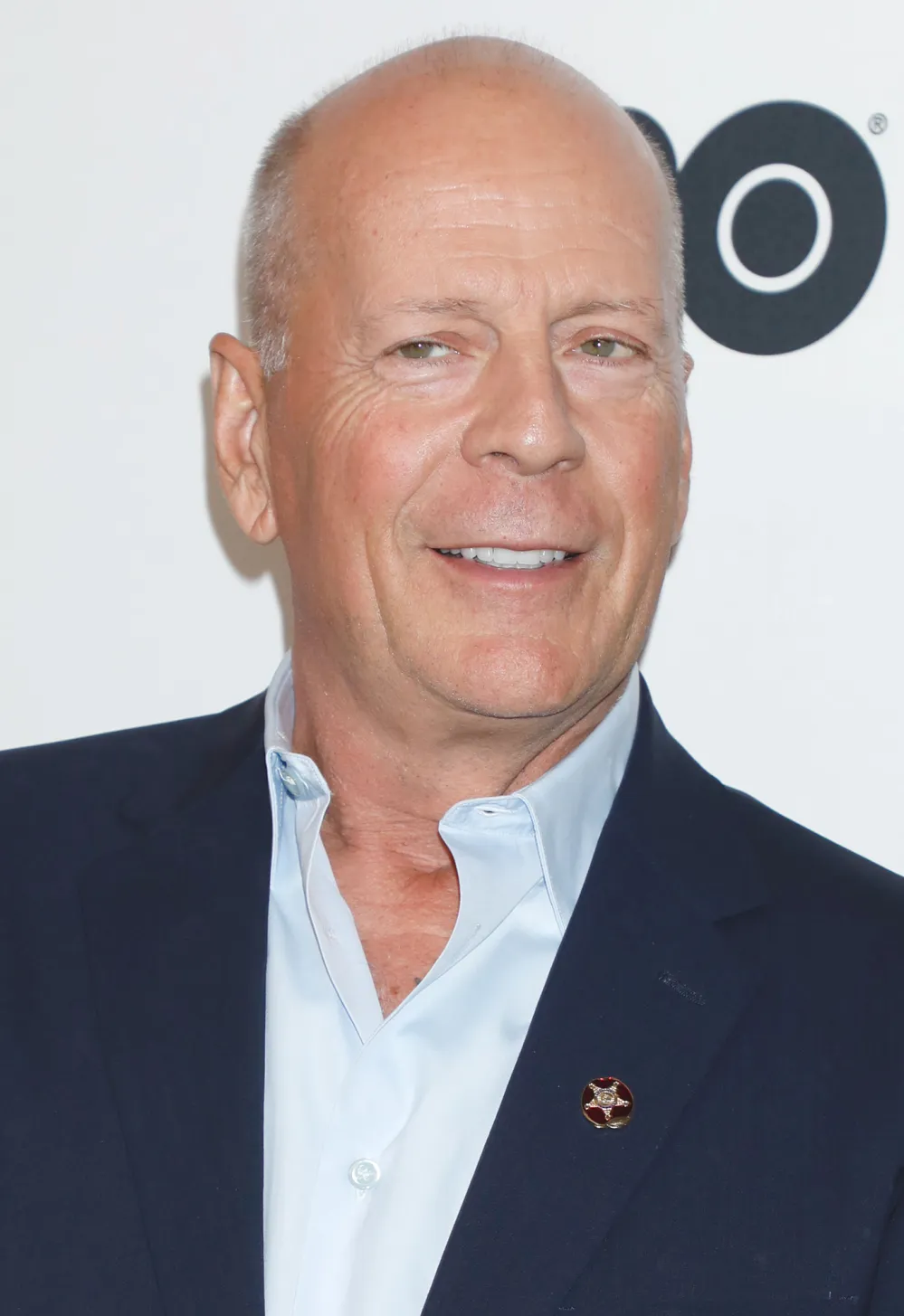 Bruce Willis&rsquo; &lsquo;Love and Support&rsquo; Around Him Amid Dementia Battle Is &lsquo;Second to None&rsquo; no tie
