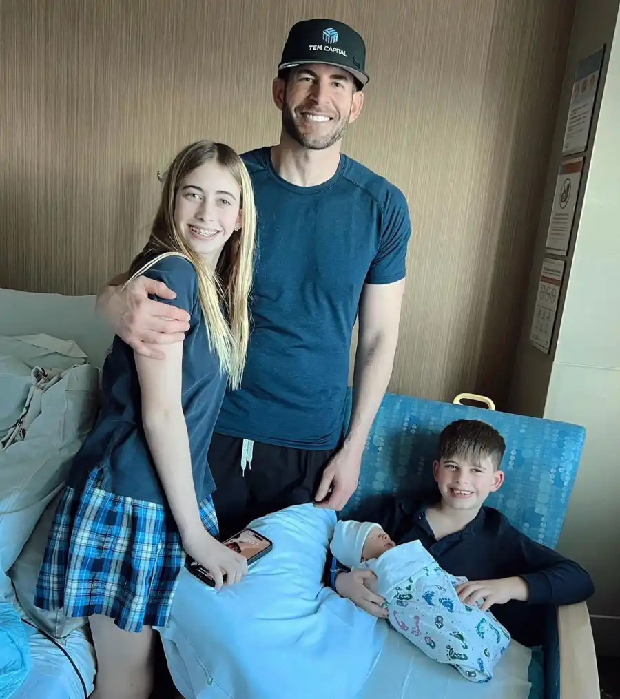 Celeb Kids Meeting Siblings for 1st Time el moussa's