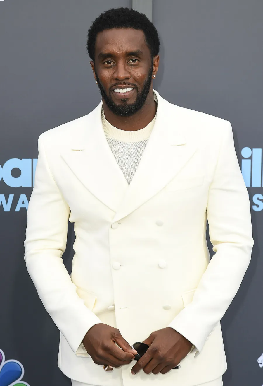 Celebrities React to Tom Brady's Retirement Announcement