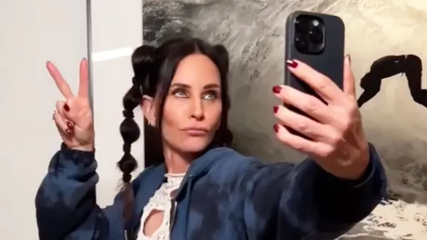 Court Cox Transforms into Gen Z Girl: ‘Am I Slaying This Right?’ white crop top