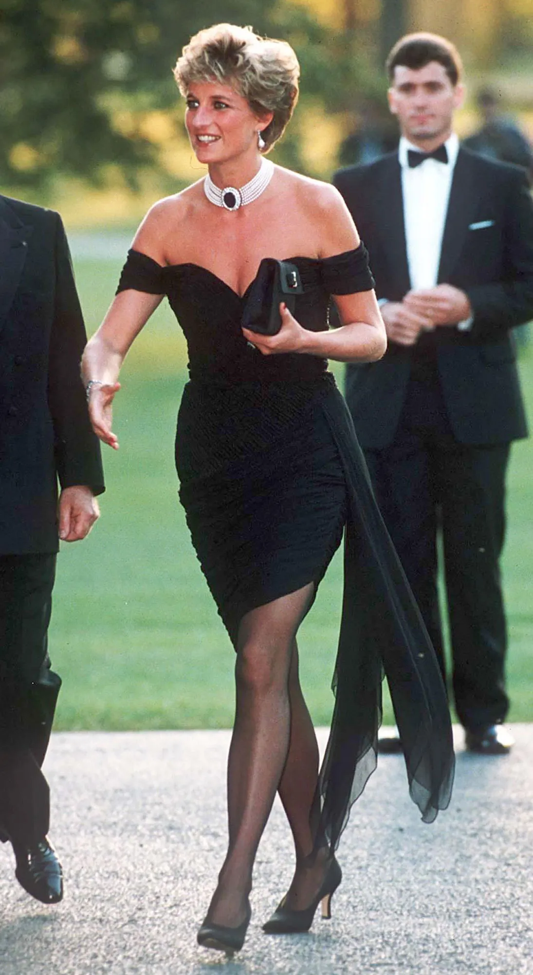 Details Behind Princess Diana&rsquo;s Revenge Dress pearl necklace