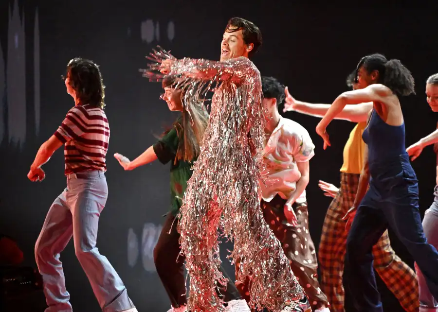 Harry-Styles-Grammys-2023-Grammy-Hub