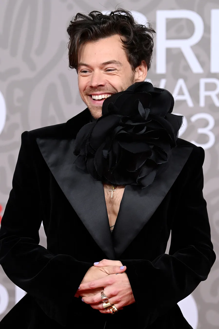 Harry Styles Wears Giant Flower Choker on 2023 Brit Awards Red Carpet: See Photos