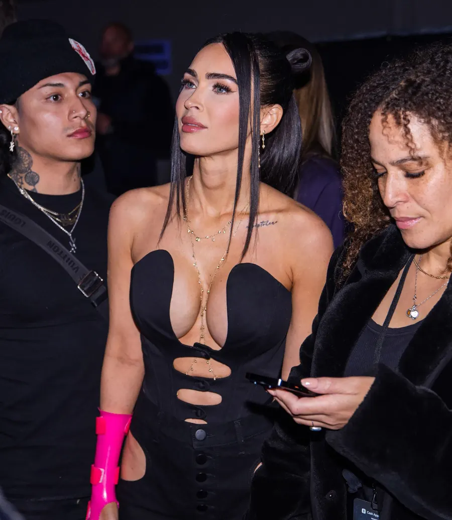 How Machine Gun Kelly and Megan Fox pink arm band