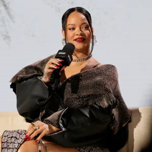 How Rihanna Subtly Hinted at 2nd Pregnancy Before Super Bowl Halftime Show Reveal