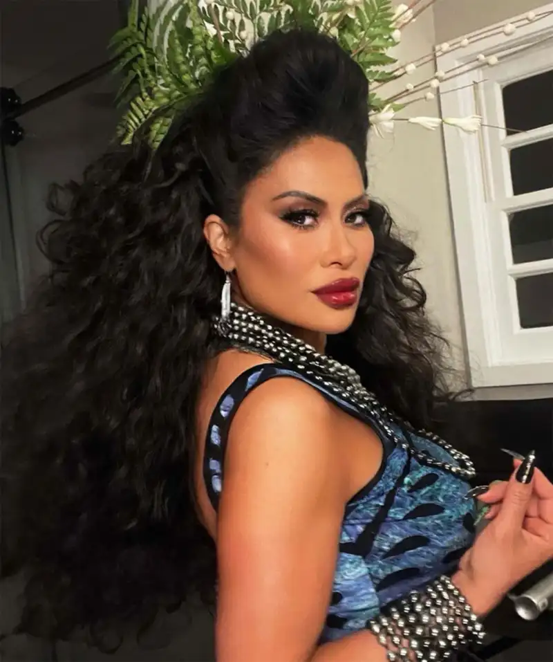 Jen Shah's Attorney Says 'RHOSLC' Star Is 'Committed' to Serving Prison Sentence 'With Courage' blue dress