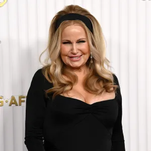 Jennifer Coolidge Brings the Heat at the 2023 SAG Awards in Formfitting Black Gown With Matching Headband SAG Awards 2023