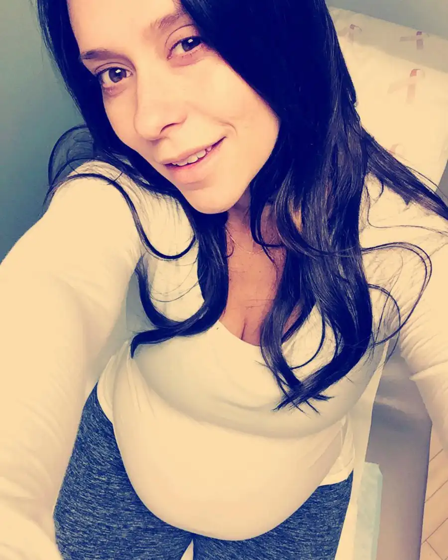 Jennifer Love Hewitt’s Mom Moments With Her and Brian Hallisay’s Kids- Photos - 301