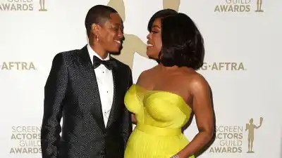 Jessica Betts and Niecy Nash Stars Who Got Cozy at the SAG Awards Over the Years Sag Awards 2023