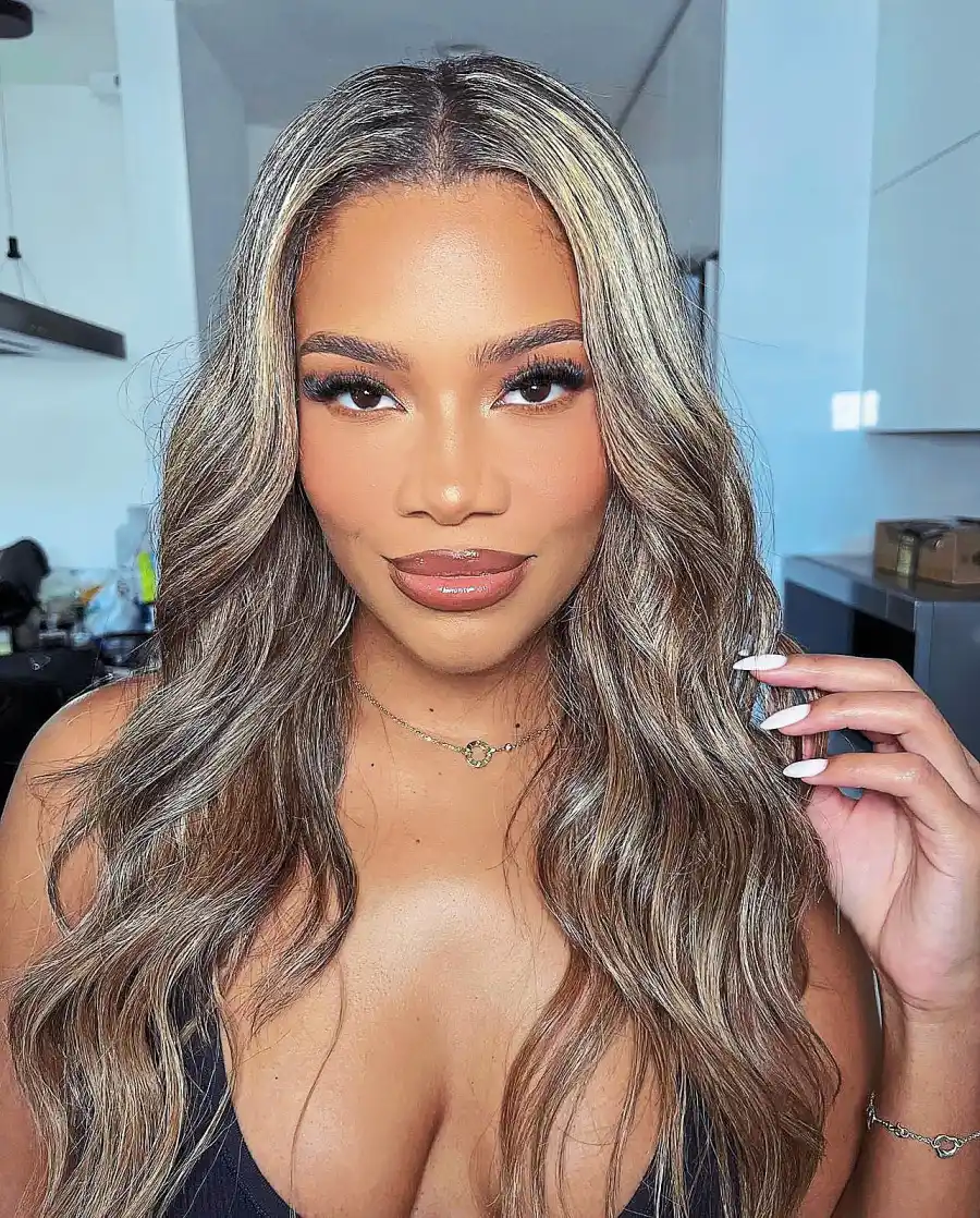 Kamie Crawford- Inside a Day in My Life! - 916