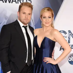 Kellie Pickler and Husband Kyle Jacobs’ Relationship Timeline - 168