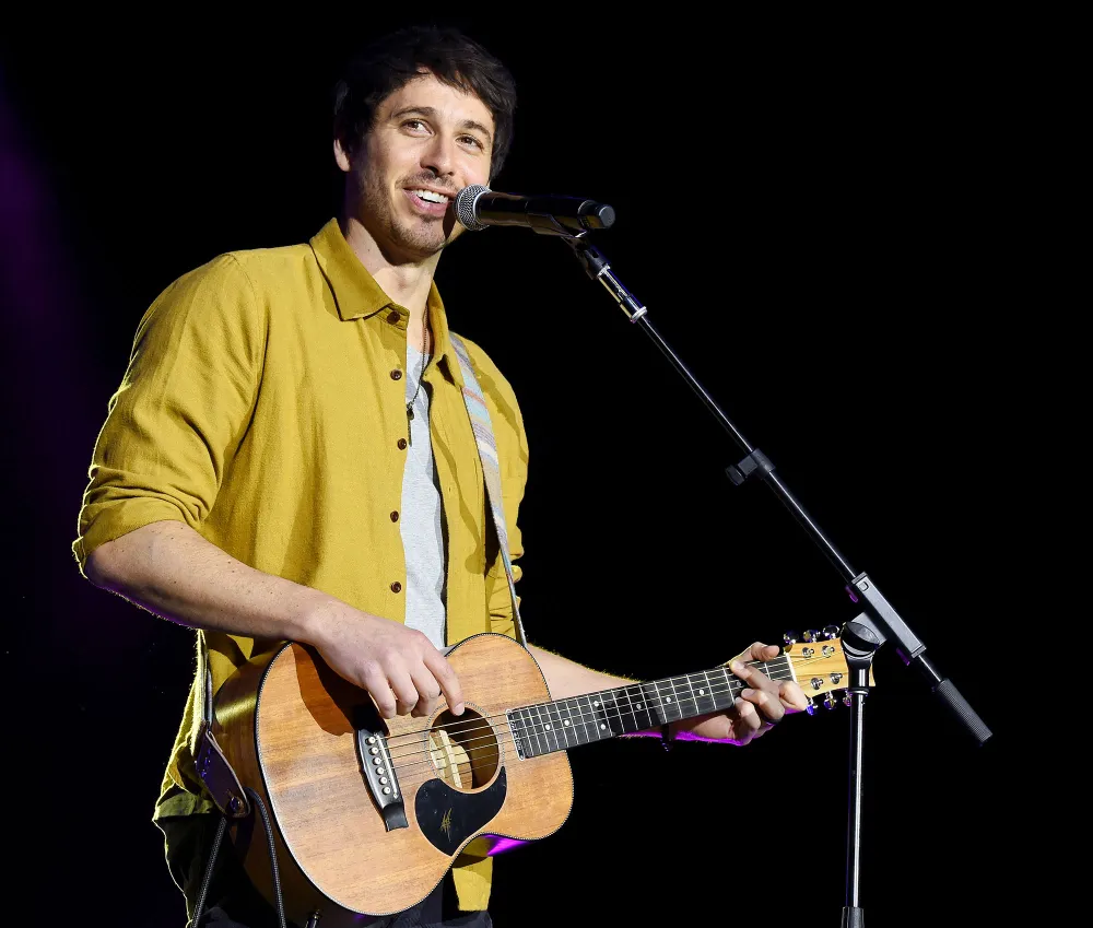 Kelsea Ballerini Ponders Whether Morgan Evans Used Her for Career 2