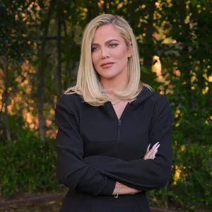 Khloe Kardashian Details Her Early Morning Workout as a Mom of 2- ‘I Get It in and Done’ -551