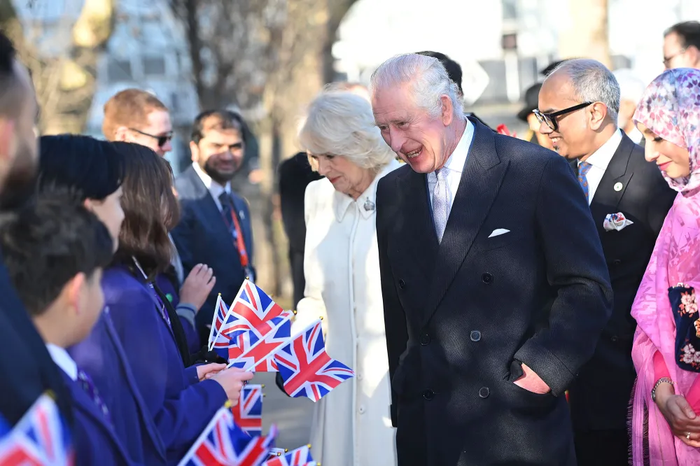 King Charles Reveals Hole in Sock During Mosque Visit 5