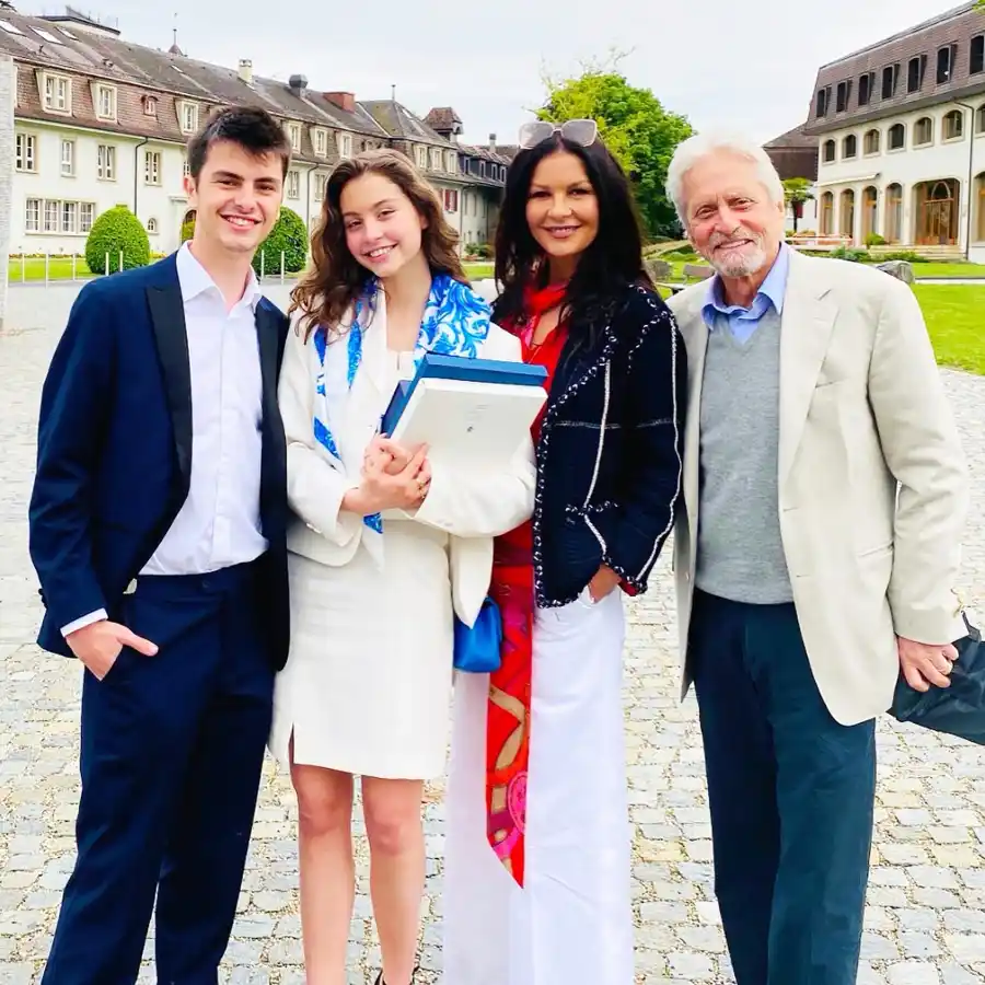 Michael Douglas Catherine Zeta-Jones Fam Album