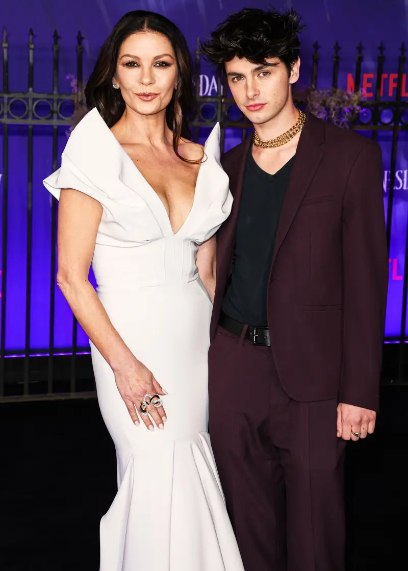 Michael Douglas Catherine Zeta-Jones Fam Album