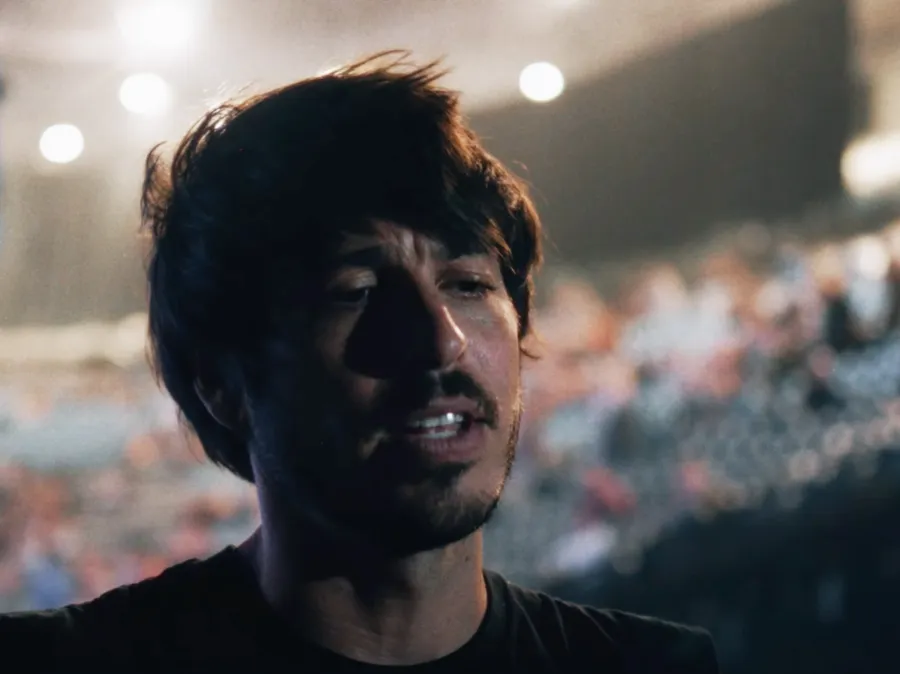 Morgan Evans Coming Out With ‘Vulnerable’ Doc After Kelsea Split