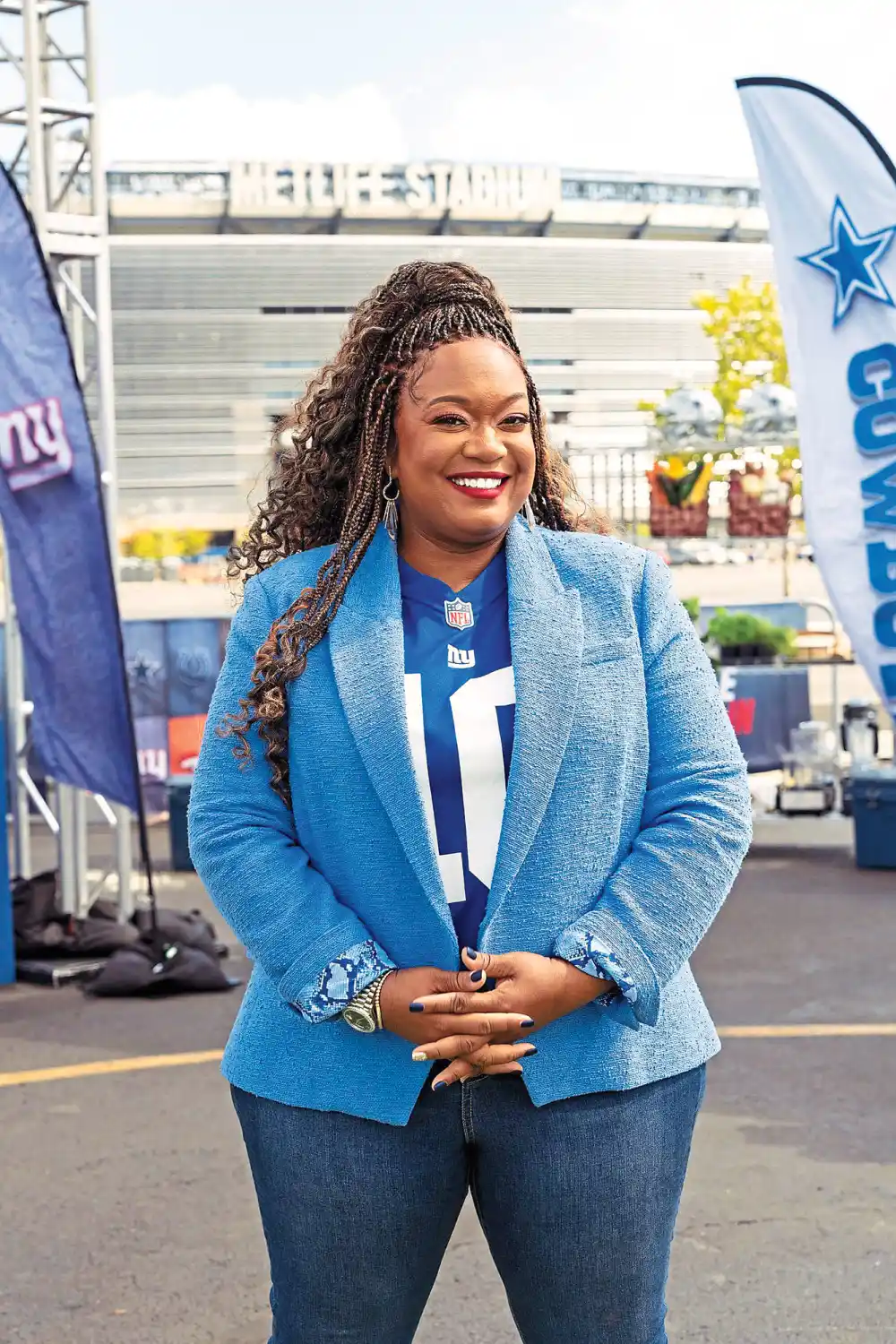 NFL Tailgate Takedown&rsquo;s Sunny Anderson Shares How to Make Her Spice Green Goddess Burger for Super Bowl Sunday