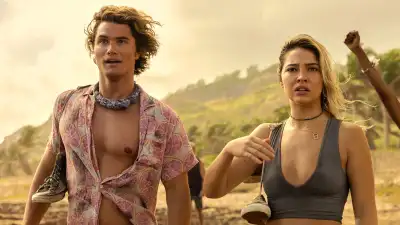 'Outer Banks' Stars Madelyn Cline and Chase Stokes' Most Candid Quotes About Working Together After Their Split- 'The Job Remains Untouched' -447