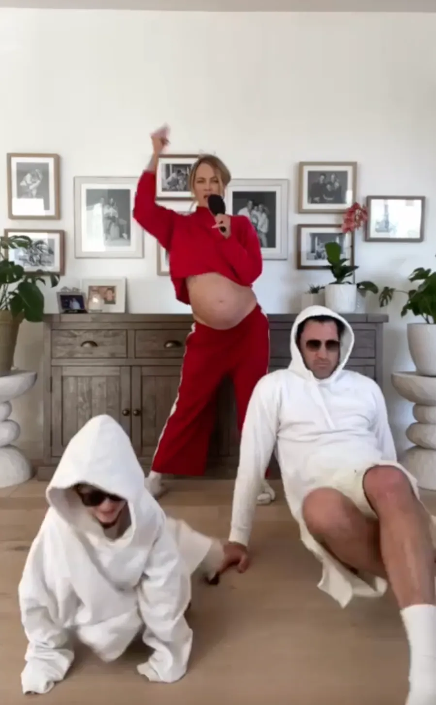 Pregnant Peta Murgatroyd Recreates Rihanna's Super Bowl Halftime Show