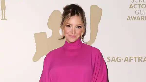 SAG Awards 2023 Pregnant Stars Show Baby Bumps at SAG Awards: Natalie Portman, Busy Philipps and More pink gown