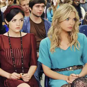 'Pretty Little Liars’ Cast’s Dating History- Ashley Benson, Lucy Hale, Tyler Blackburn and More Stars’ Love Lives - 972