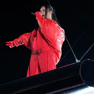 Rihanna Is Pregnant, Expecting Her 2nd Child With ASAP Rocky - 722